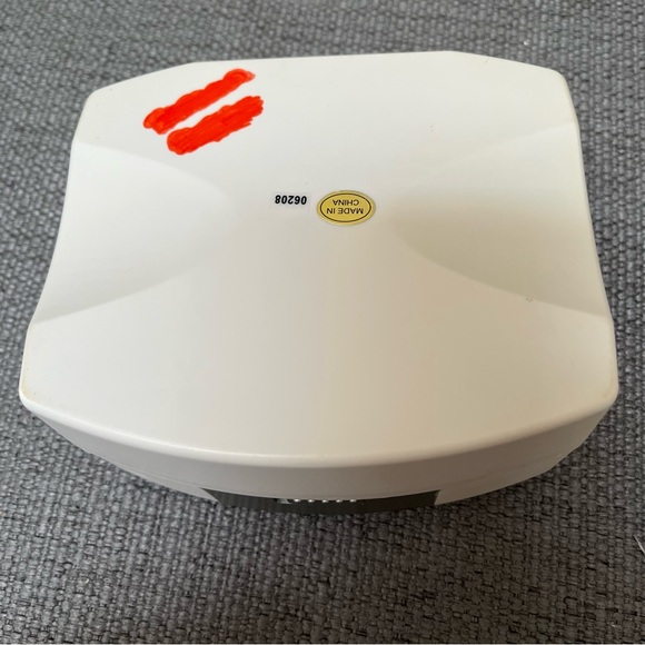 Brookstone Dual Wattage Converter Kit 50W/1800W Travel Voltage Adapter Plugs - Picture 8 of 11